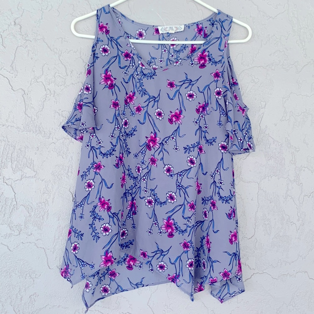Pink Rose cold shoulder v-neck top